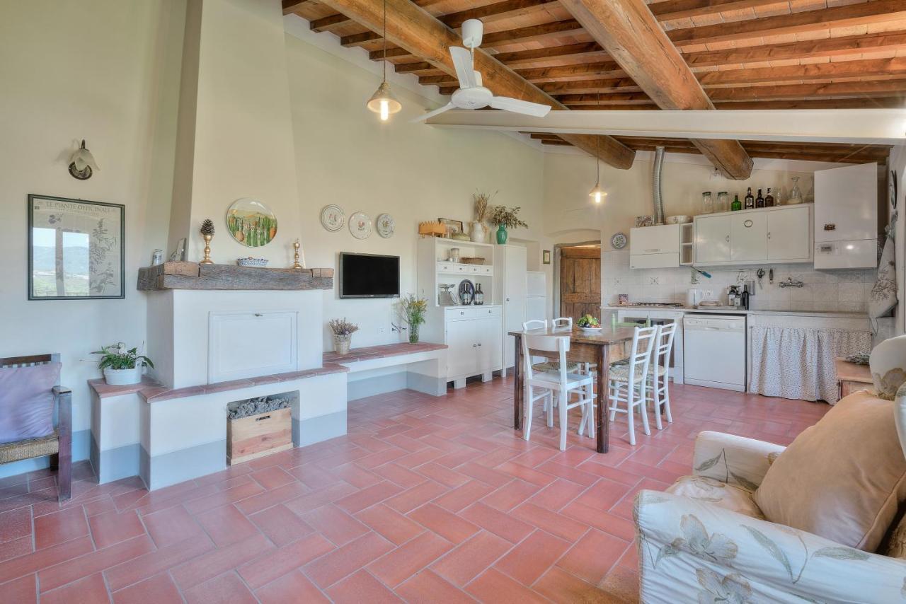 Agriturismo Corzano باربيرينو دي موجيلو الغرفة الصورة